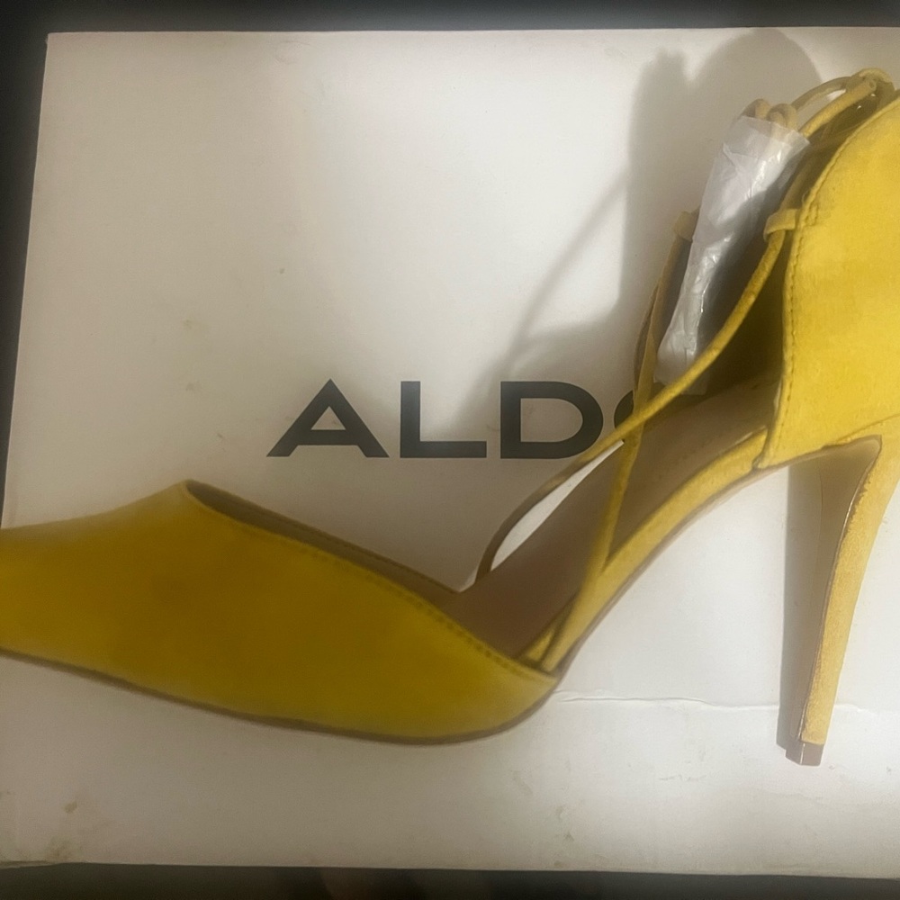 aldo yellow heels